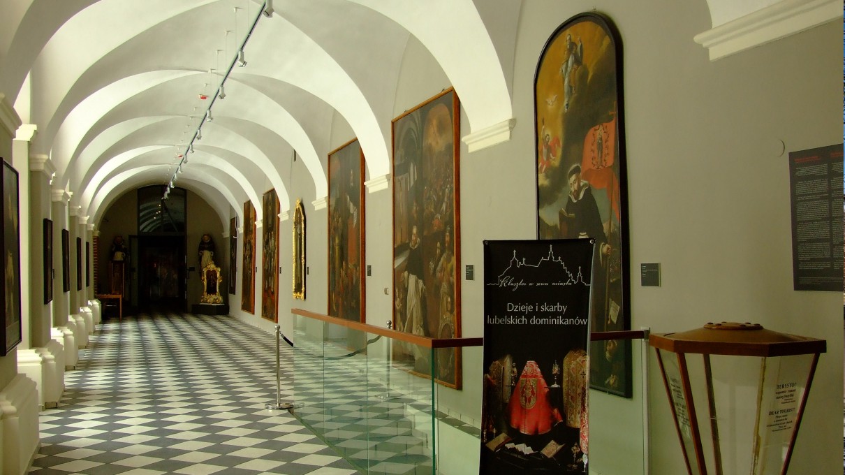 Krużganki Bazylika Dominikanów Lublin